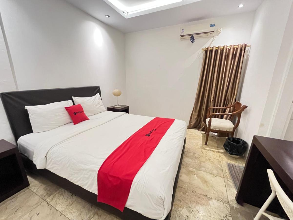 Reddoorz Near Kantor Walikota מנאדו מראה חיצוני תמונה