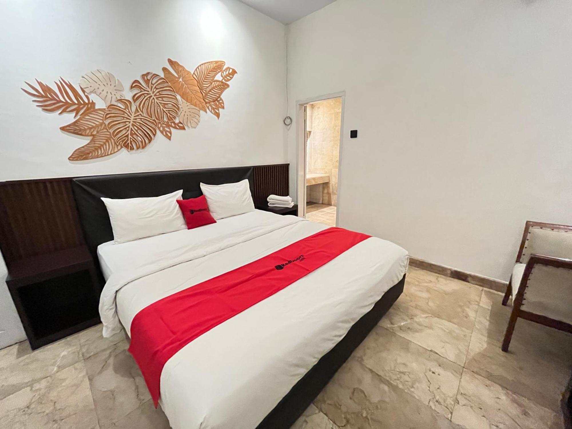 Reddoorz Near Kantor Walikota מנאדו מראה חיצוני תמונה